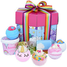 Unicorn universe hex box gift set