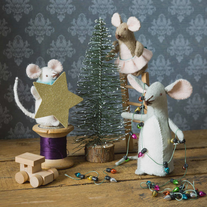 Mouse Family Christmas Card