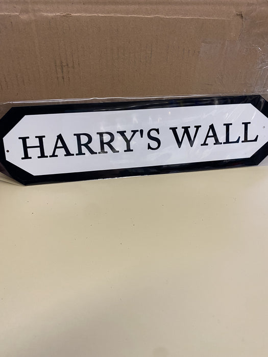 Harry’s Wall Sign