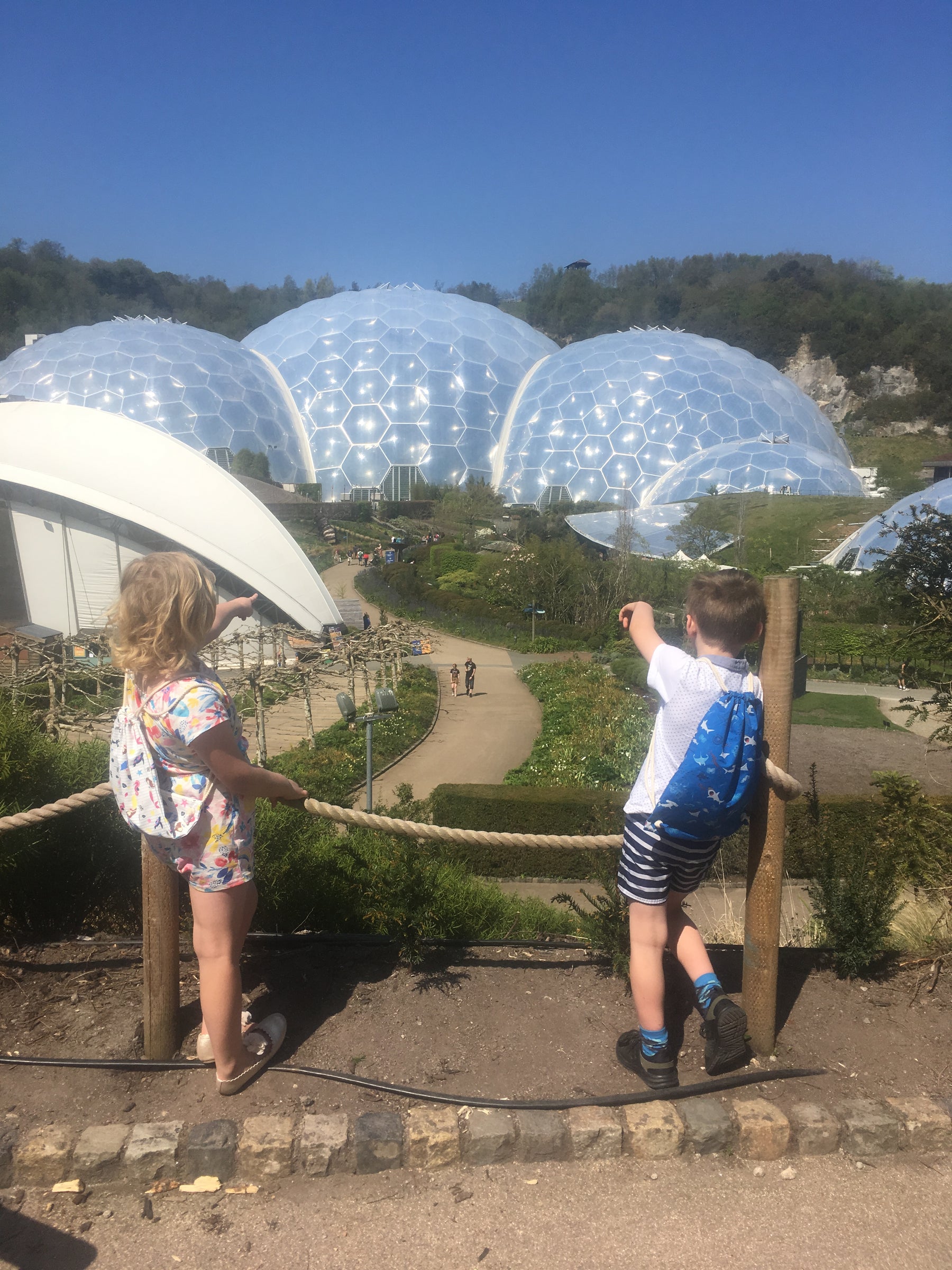 Our drawstring bags take a trip to the Eden project!