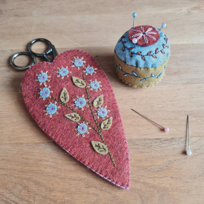Embroidered Scissors pouch & Mini pin cushion felt craft kit