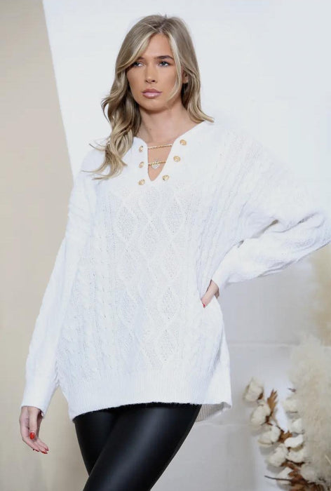 Loose Fit Cable Knit Jumper with chain white